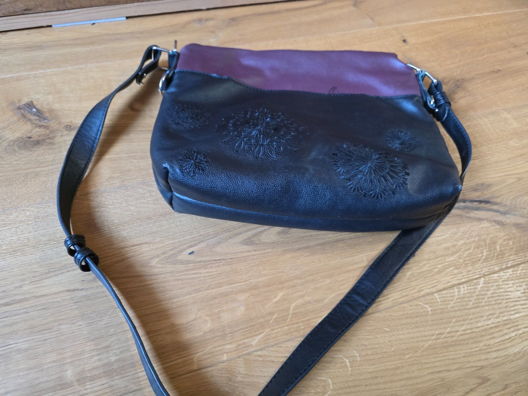 Desigual Borse da donna: Desigual Leder Handtasche Tasche – Usato da Walterswil BE venduto da Lonitti 2