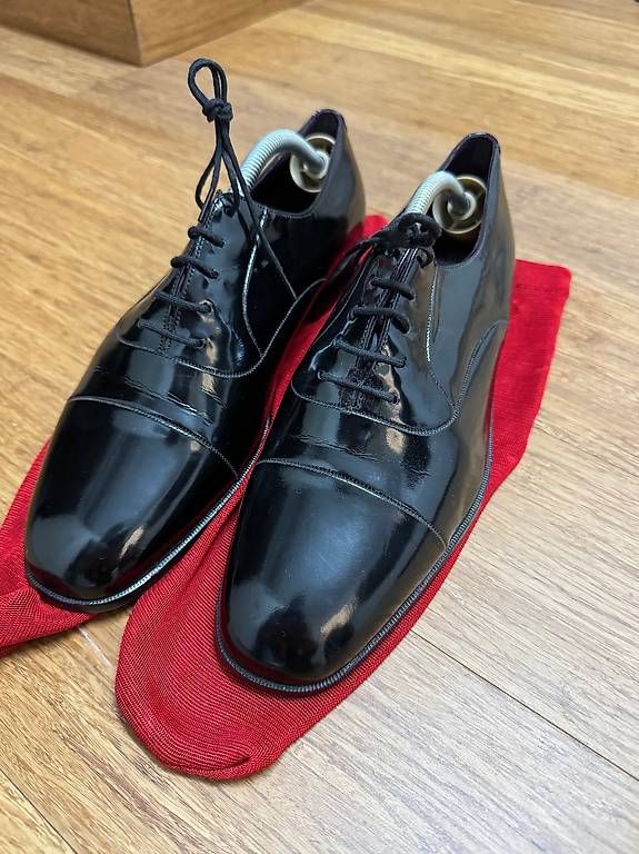 Bally Scarpe da uomo: Chaussure Bally - Taille 44 - comme neuf – Nuovo (secondo la descrizione) da St-Légier-Chiésaz venduto da max_cfc2