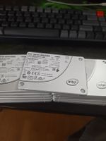11x Intel 240GB SSD😄