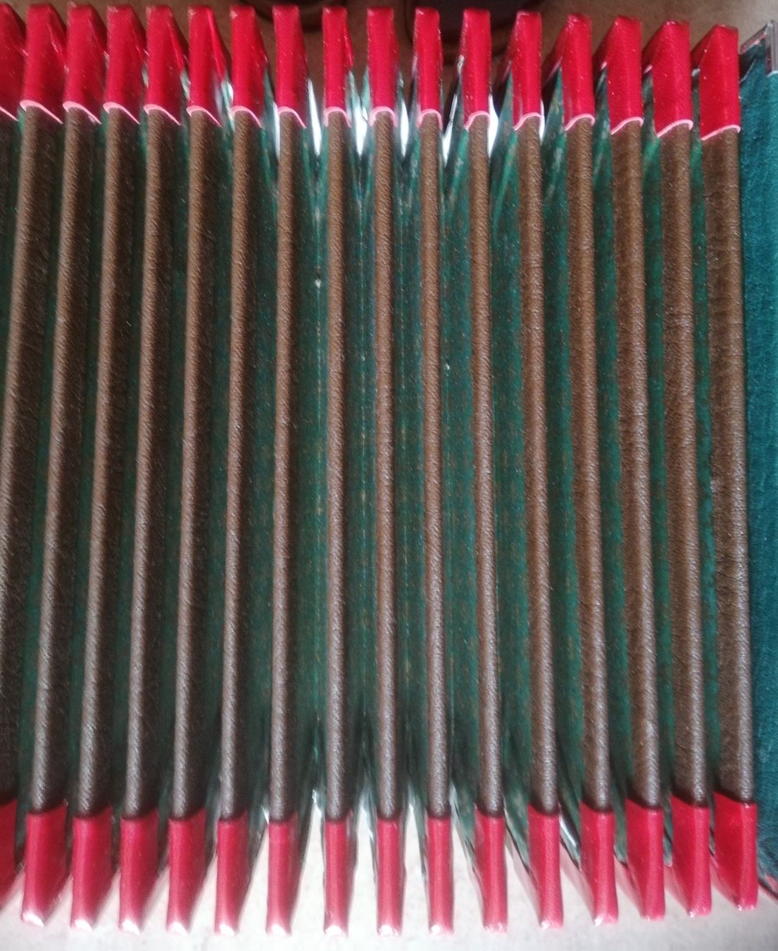 Strumenti musicali: Handharmonika 80 Bässe – Usato da Wolhusen venduto da limaka 3