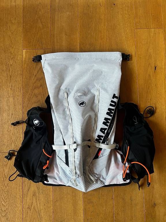 Sacs à dos: Mammut Trion 15L – D'occasion à Bern par diggosaurus