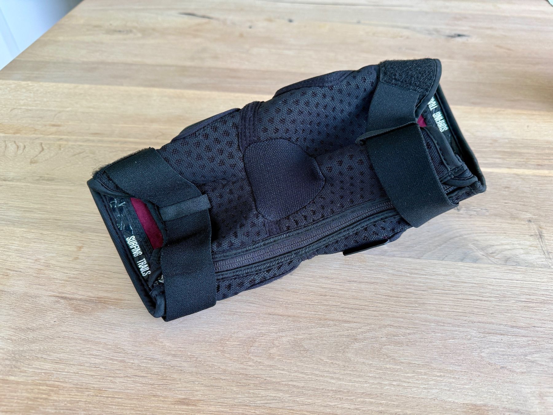 Schutz & Schoner: ION K-Pact Zip Knieprotektor Grösse "M" NEU – Neu und originalverpackt aus Schliern b. Köniz von Blackfox7 1