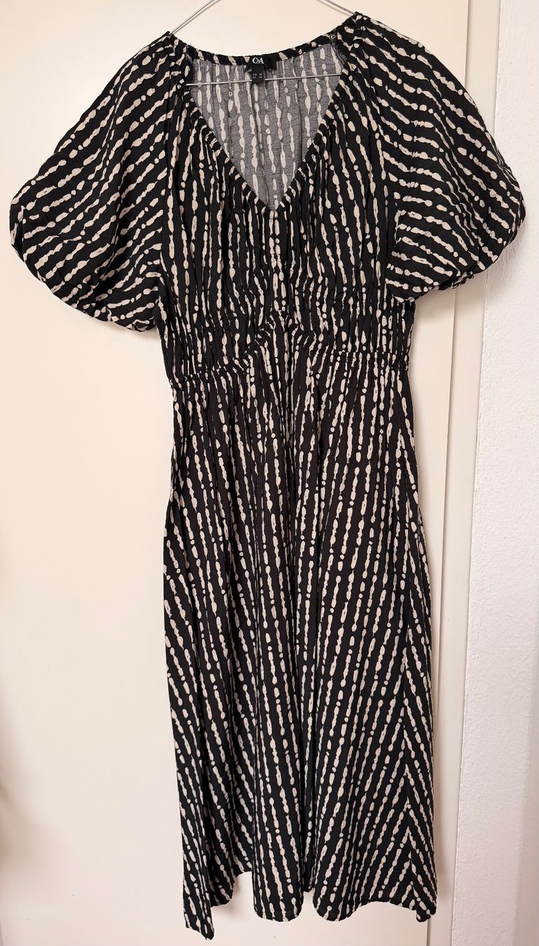 C&A Vestiti: Kleid - Marke: C&A - Grösse: EUR 38 – Usato da Würenlos venduto da Abracadabra26