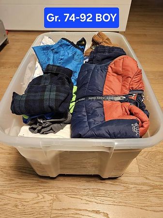 Kinderkleider Lot Grösse 74/80 bis 86/92