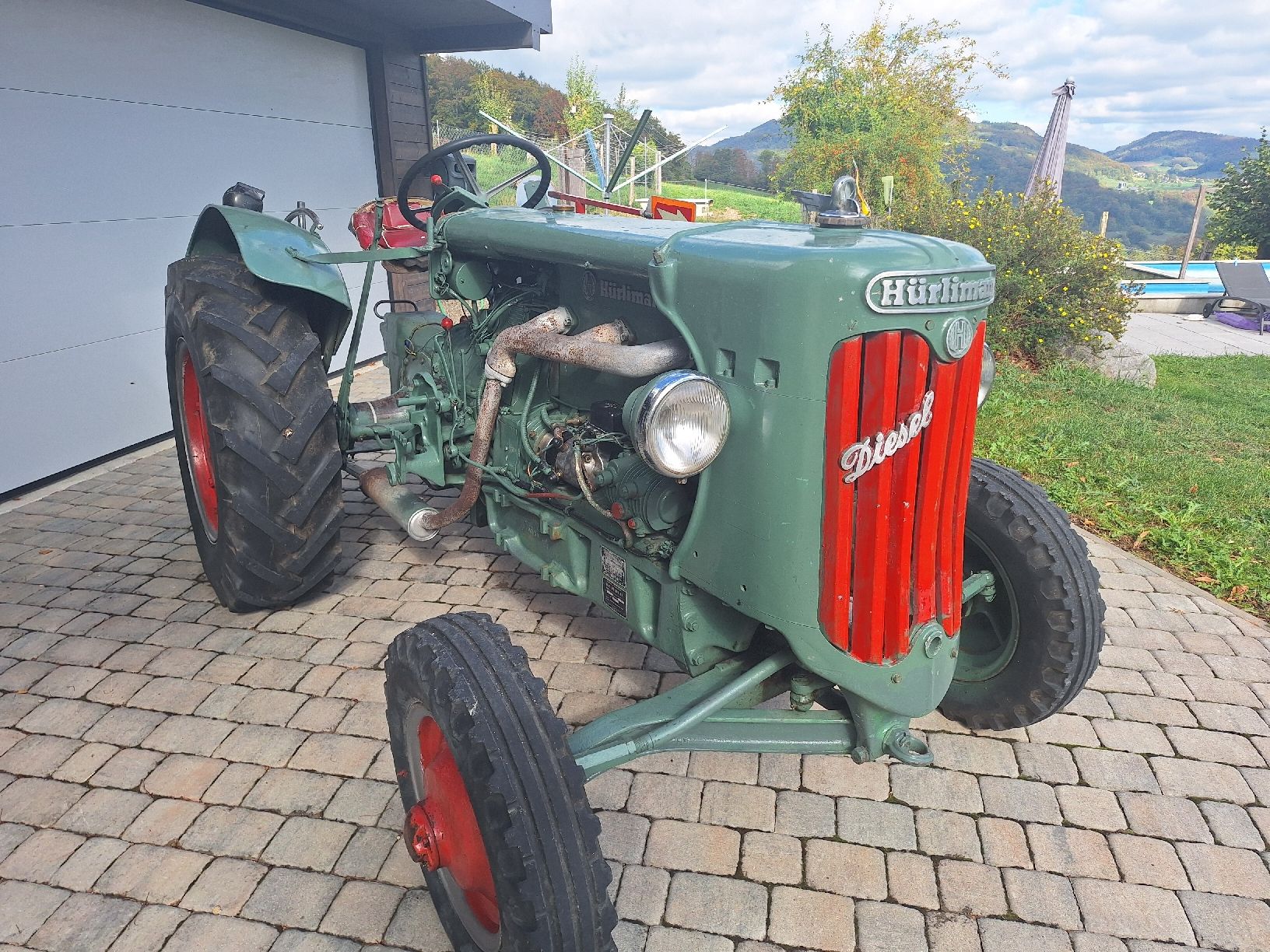 Trattori: Hürlimann D 200 Oldtimer Traktor – Usato da Eptingen venduto da Bobbl1