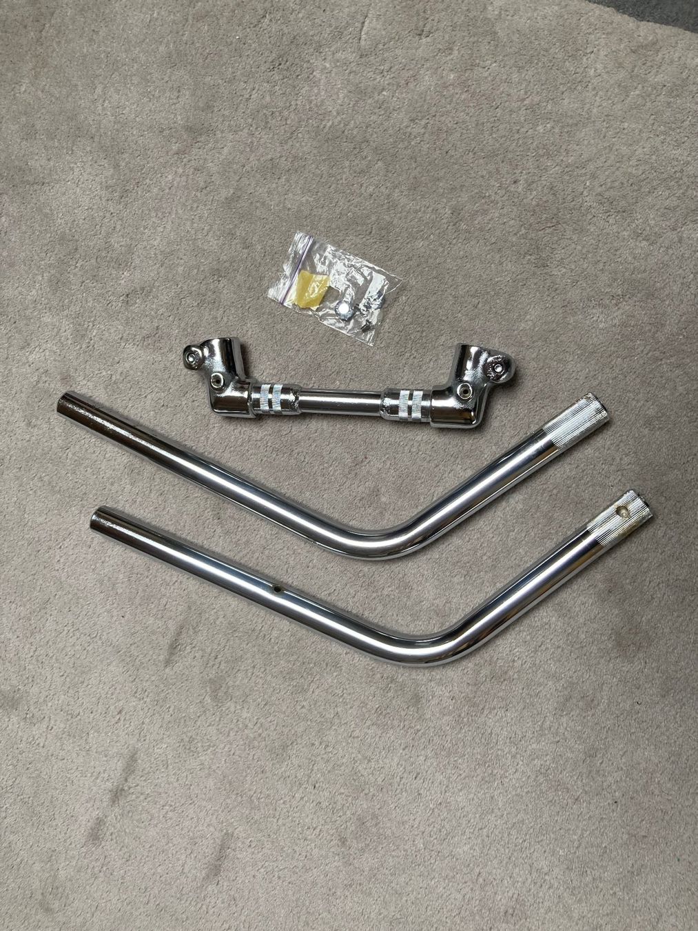 Tutti i ricambio per moto: Vintage modulable motorcycle handlebar / diam 22mm / L 72cm – Usato da Froideville venduto da EL.YACHT.Okaz 7