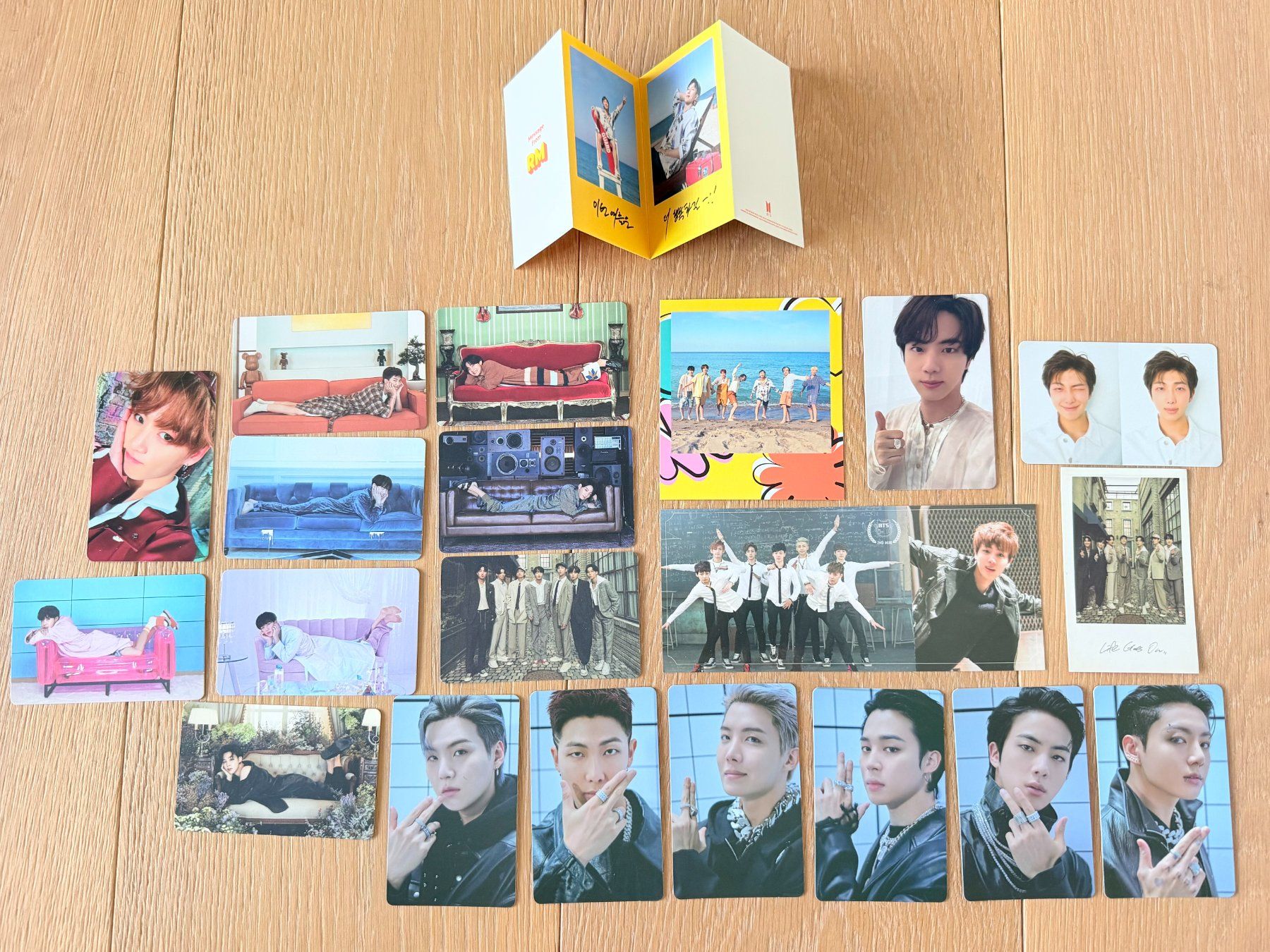 CDs: BTS albums + photocards + freebies – Gebraucht aus Dübendorf von saltedbread 1