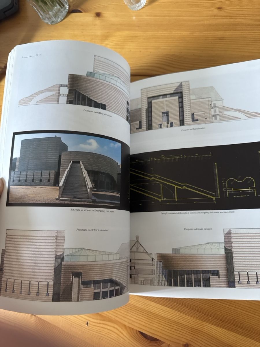 Zeitschriften & Magazine: Domus magazine architectural mobilier design – Gebraucht aus Vésenaz von Angela.C3 8