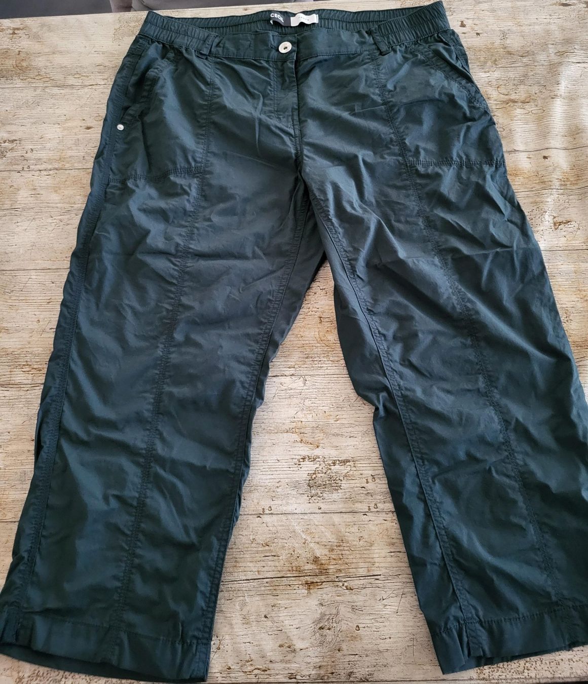 Cecil Hosen: Sommerhose von Cecil Grösse 36/24 – Gebraucht aus Emmenbruecke von Haufis