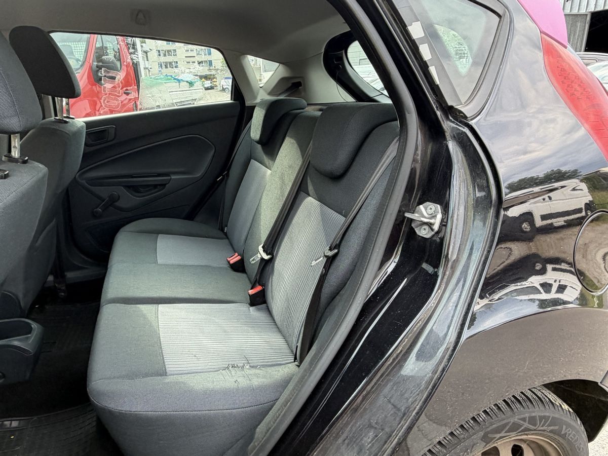 Ford Automobili: Ford Fiesta 1.25 Benzin  – Usato da Amriswil venduto da Autocent 6