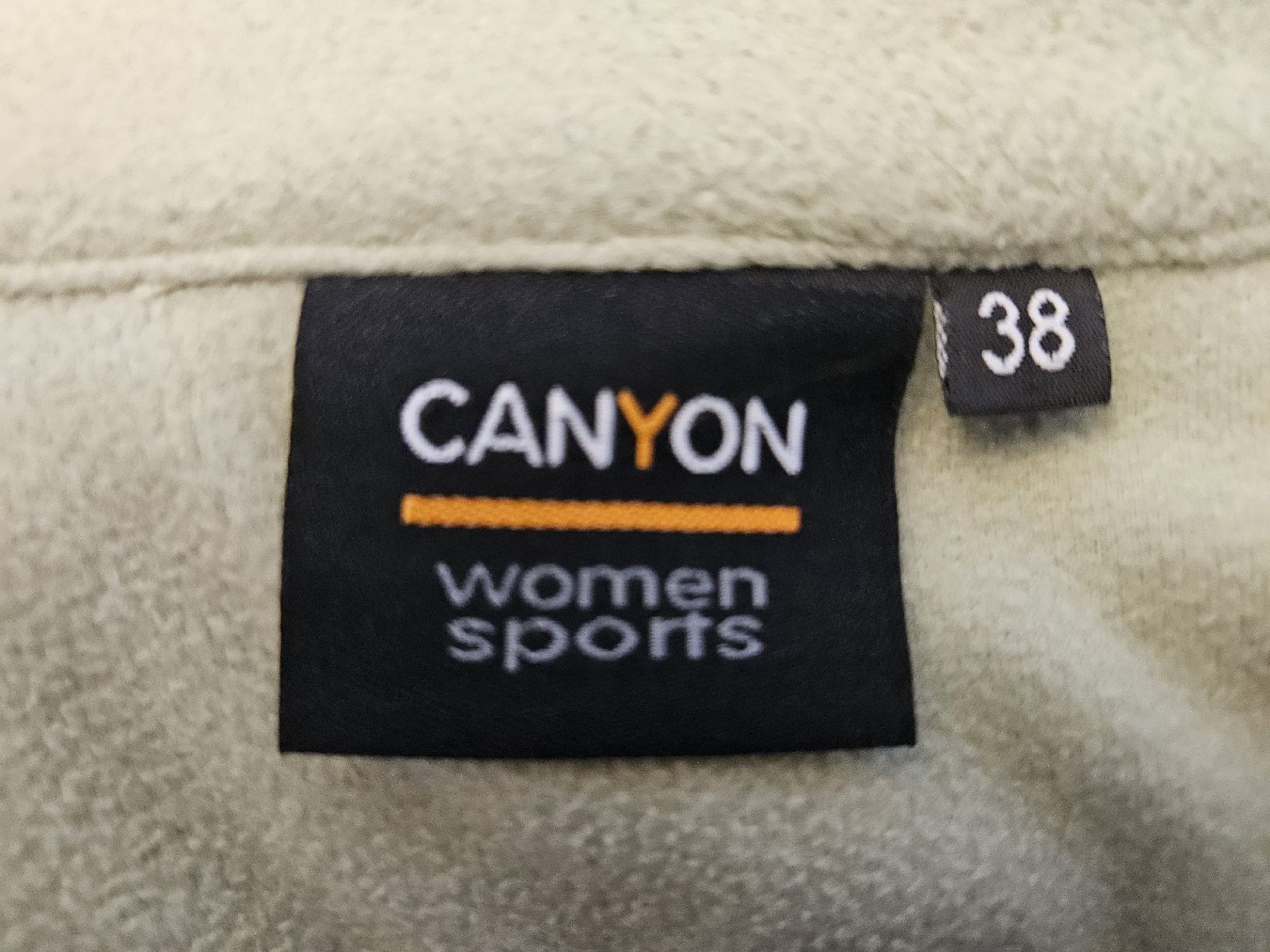 Gilets & Westen: schöne Weste, Gilet, Canyon – Neu (gemäss Beschreibung) aus Wiesendangen von Sinhuk 5