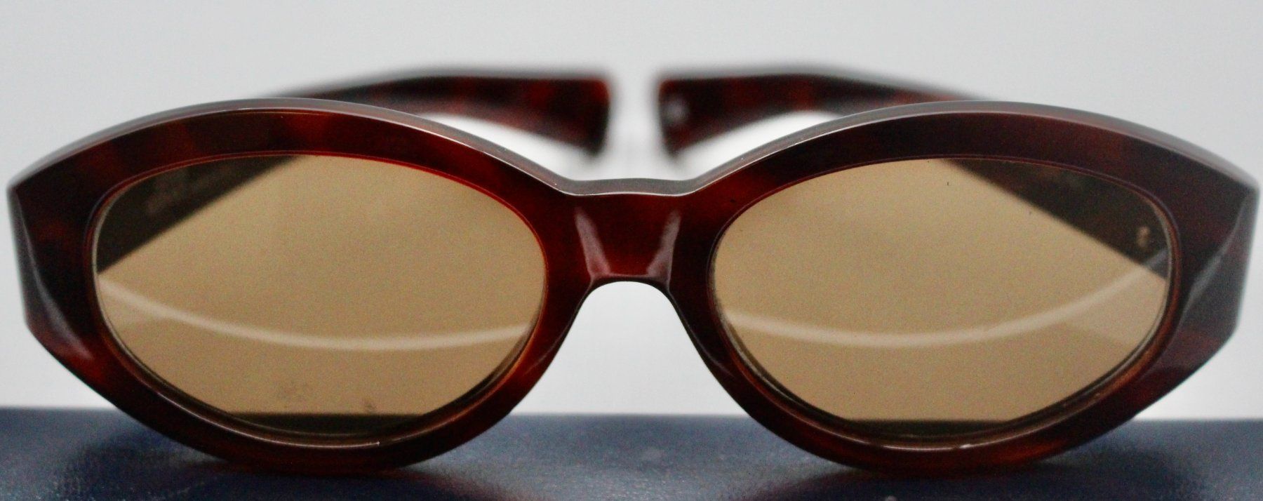 Occhiali & Lenti: Damen Sonnenbrille von Gianni Versace – Usato da Bruettisellen venduto da Collector_Store 1