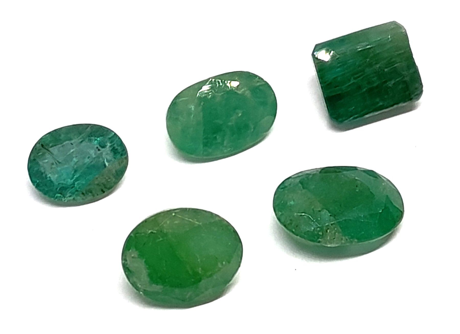 Pietre preziose: 5x émeraudes 10.29 ct - CERTIFICAT 700.- Fr – Nuovo (secondo la descrizione) da Grimisuat venduto da Valgem 2