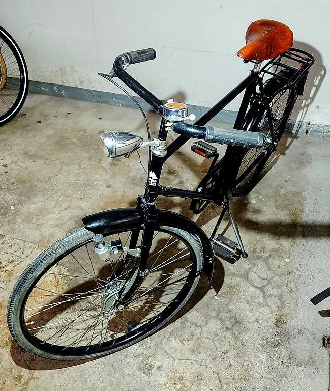 Biciclette: Retro  /  Militär / Herrenvelo – Usato da Worben venduto da Hugo32 2