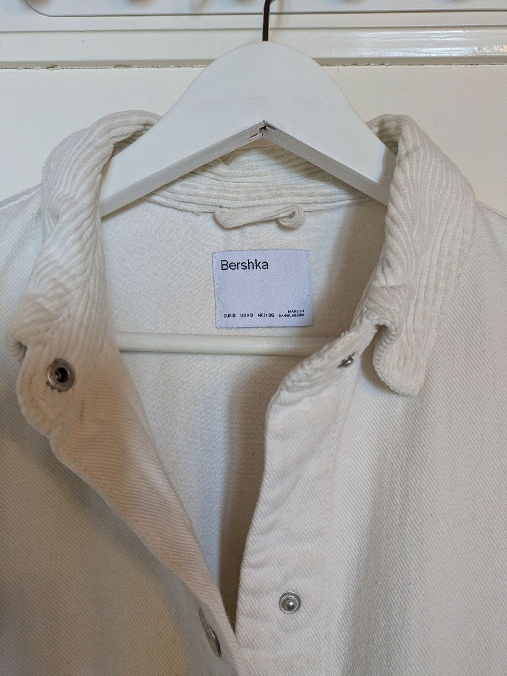 Bershka Camicette: Cord/Jeans - Hemd, Grösse S – Usato da Schwyz venduto da Magdalena86 3