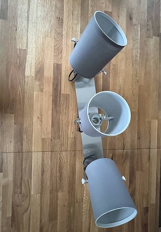 Lampadari & plafoniere: Moderne graue Deckenlampe,  3x E27 – Usato da Kloten venduto da Cer0 4