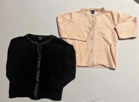 Lot de 2 gilets Kiabi, taille 80/86 parfait pour l'automne