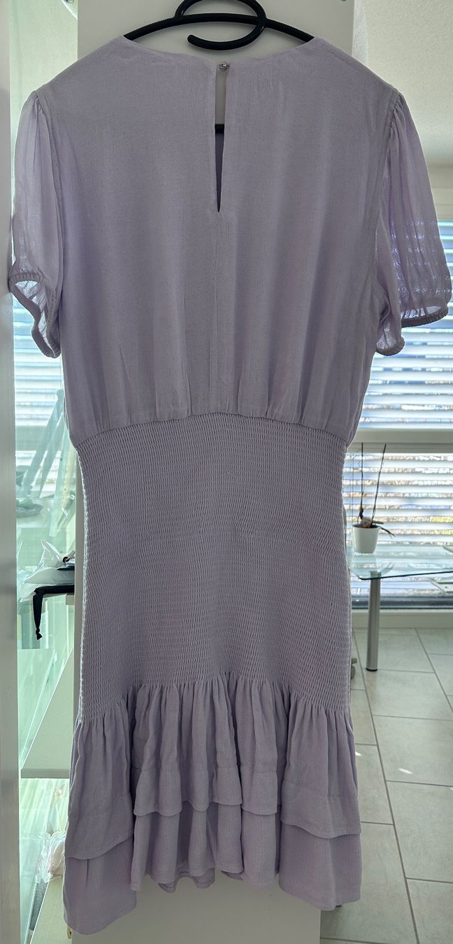 Kookai Vestiti: KOOKAÏ Lila Cocktailkleid – Nuovo (secondo la descrizione) da Freienbach venduto da mar_rvc6 1