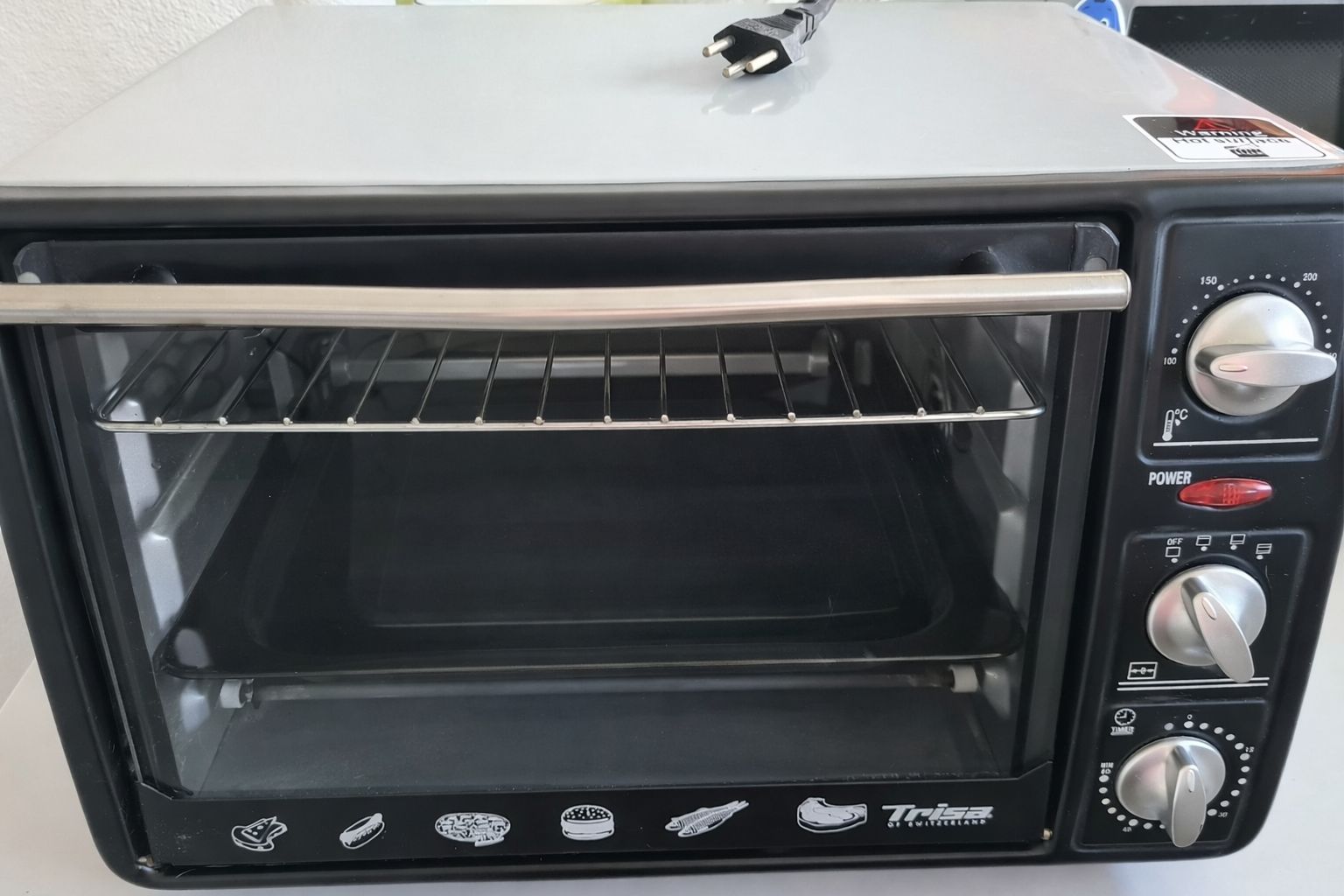 Trisa Forni: Elektrischer Backofen TRISA – Usato da Oftringen venduto da Monika28. 1