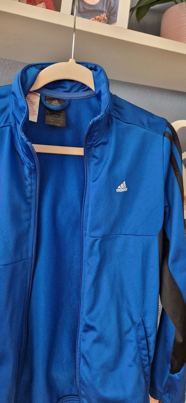 Adidas Giacche: Adidas Trainingsjacke Grösse XS Blau – Usato da Rüfenacht BE venduto da Loeti1992 1