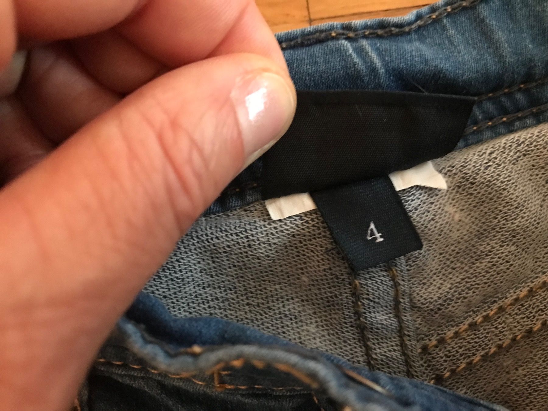 Pantaloni: BRUMS Jeans Bermudas, Gr.104 – Usato da Vezia venduto da luce2011 3
