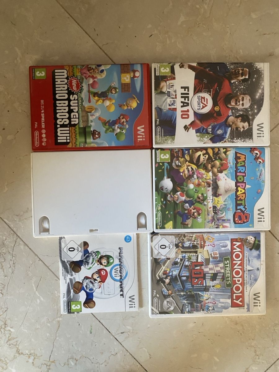 Nintendo Console: Nintendo Wii set – Usato da Mauren venduto da Rema3005 1