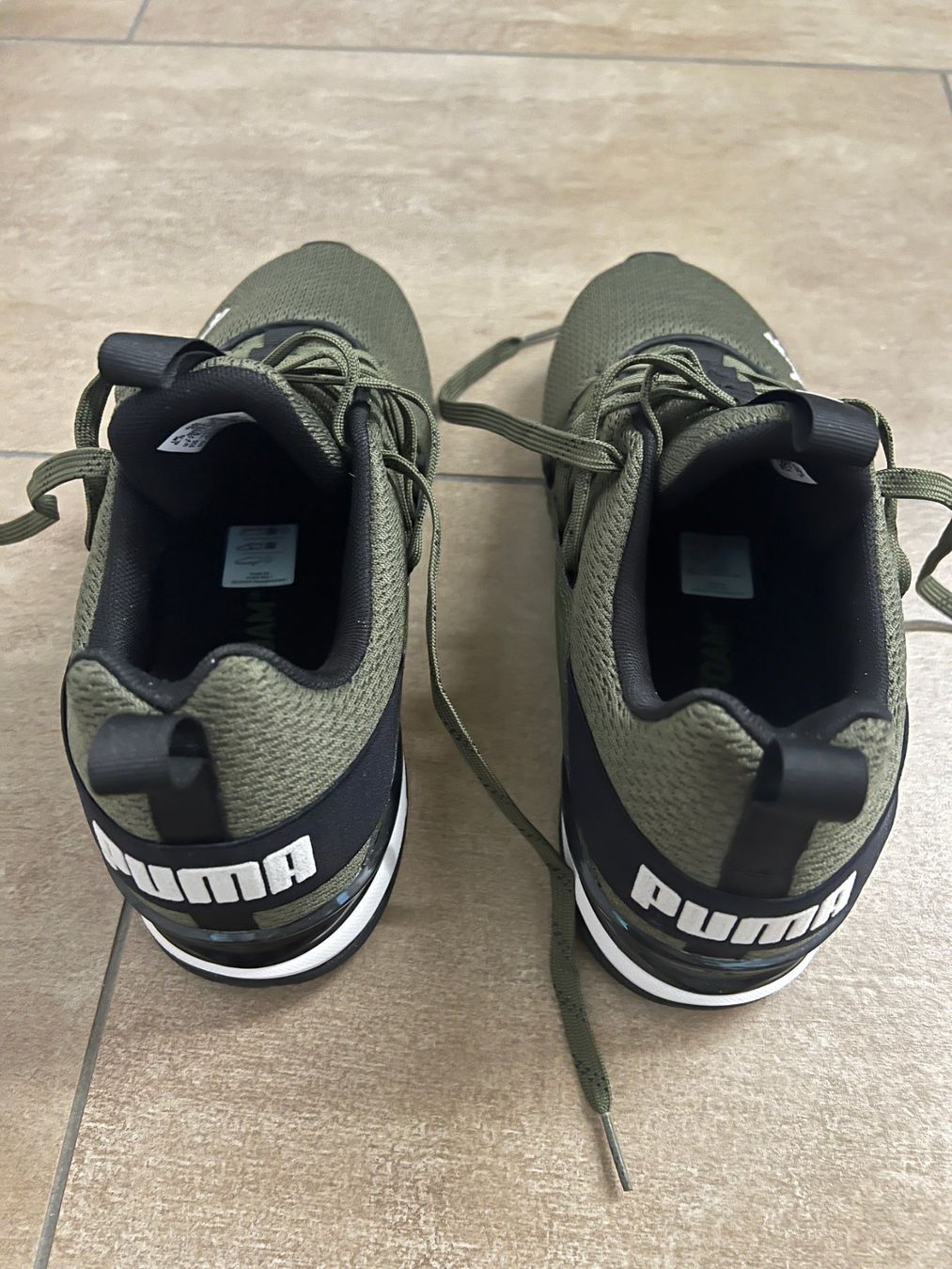 Puma Scarpe da uomo: Puma Axelion Refresh Gr.40 – Usato da Merenschwand venduto da Andyw8 1