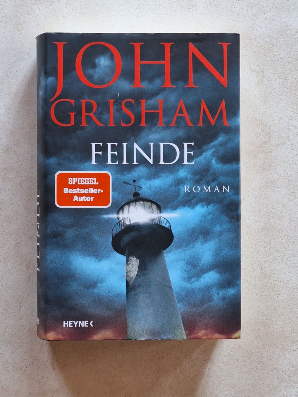 Livres: John Grisham - Feinde (Roman) – D'occasion à Eriswil par corolla05