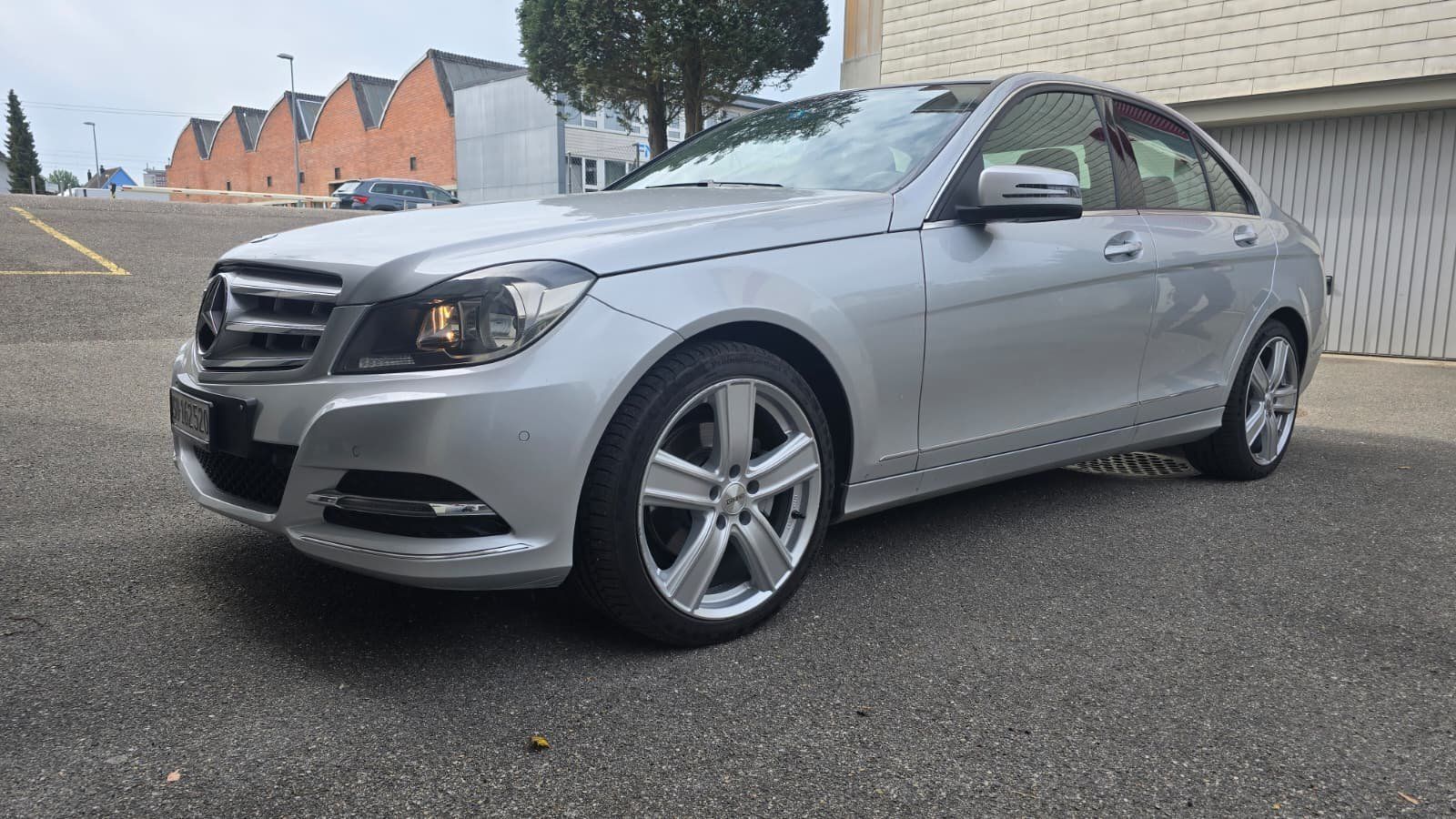Mercedes-Benz Autos: Merceds-Benz C220 CDI – D'occasion à Jona par Kully78