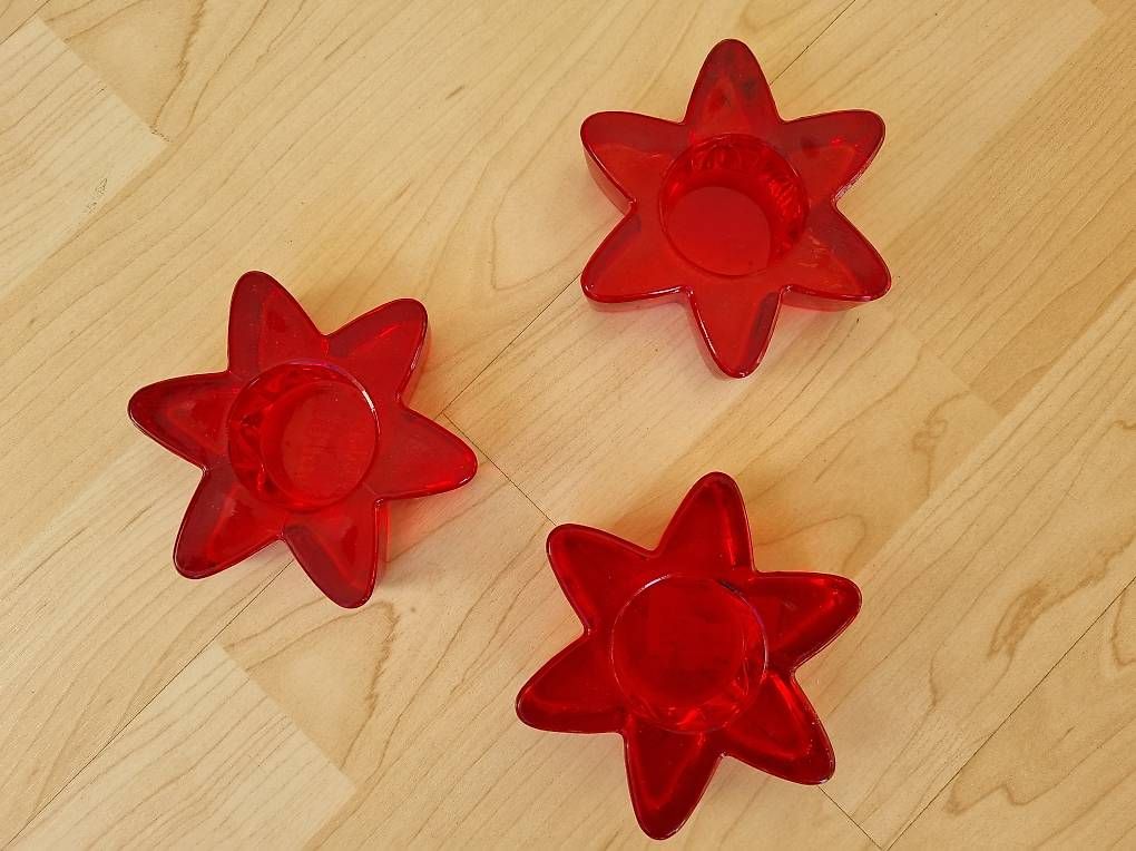Bougeoirs: Teelichthalter Sterne rot aus Glas – D'occasion à Goldach par ladybird75 2