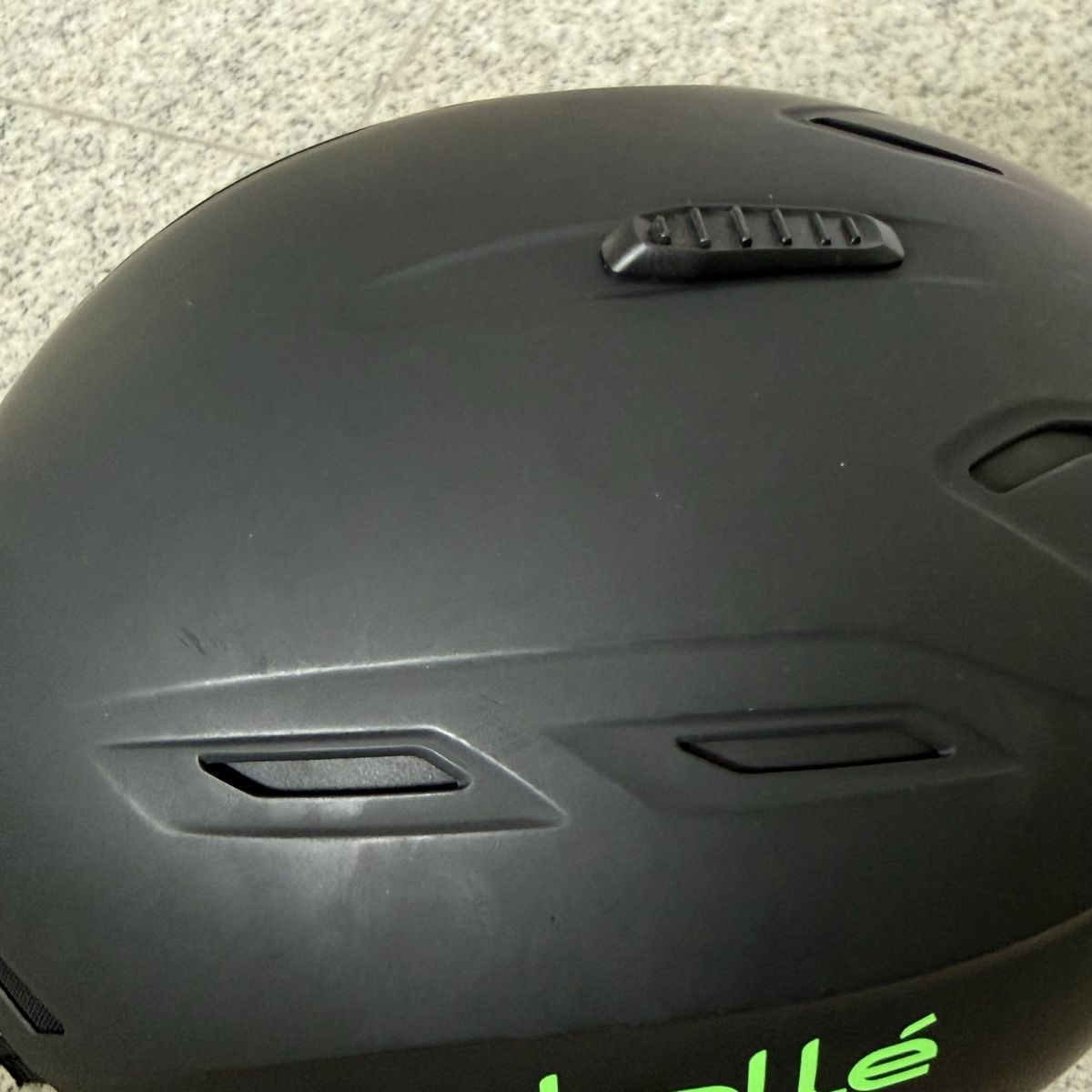 Caschi: Bollé Skihelm Kinder 54-56 cm – Usato da Mönchaltorf venduto da Mimmom 2
