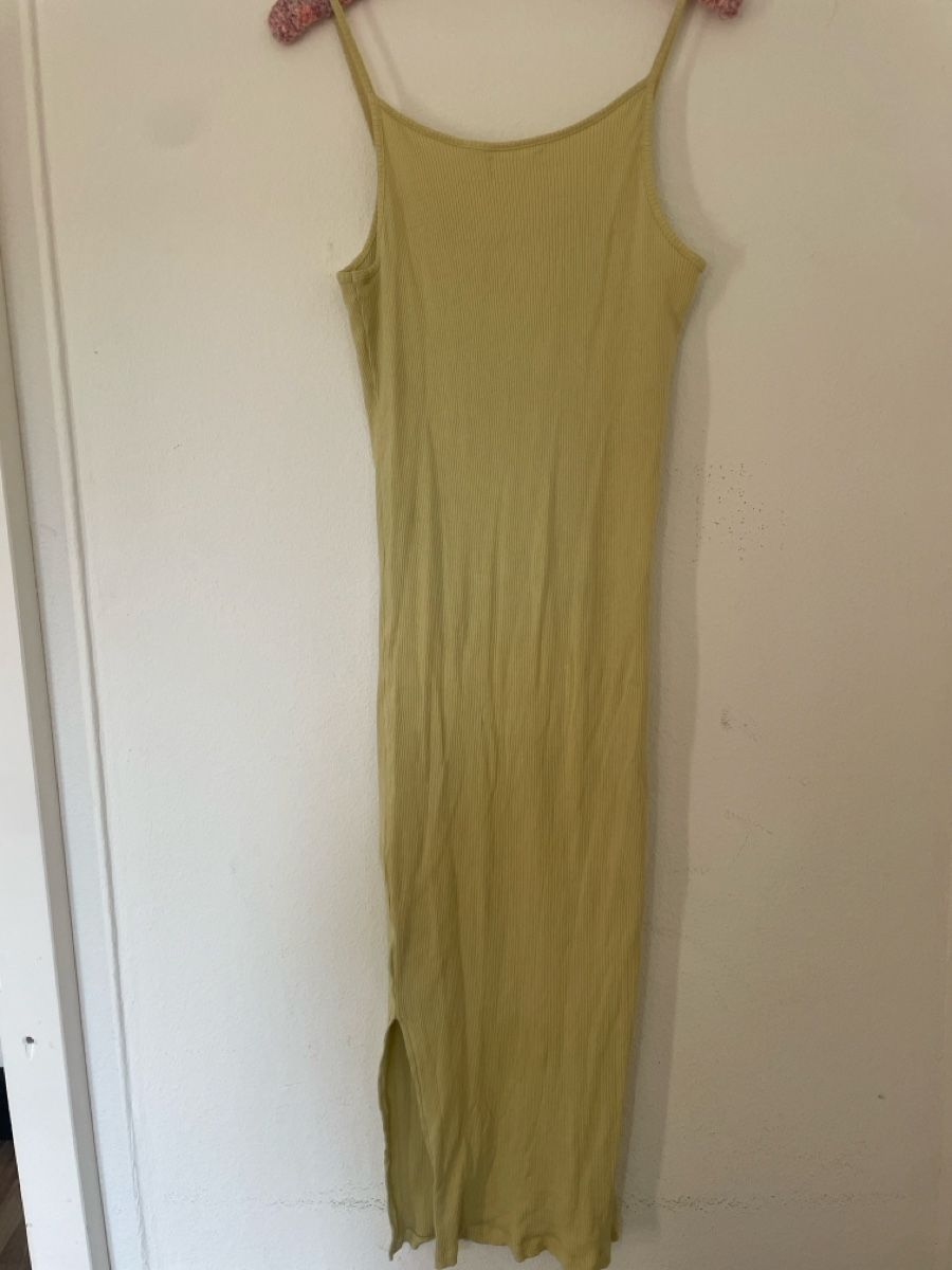 Kleider: Maxikleid – Neu (gemäss Beschreibung) aus Aarau von est_x5vz 1