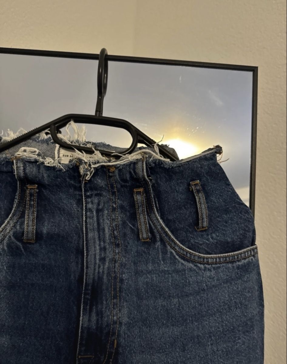 Jeans: Jeans stradivarius taille haute effiloché taille 36 – Usato da Estavayer-le-Lac venduto da Iness_oth 3