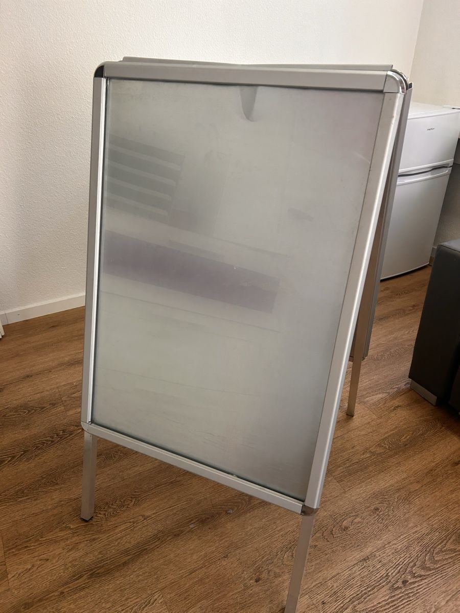 Altro in Decorazioni & Accessori: Werbung stand – Usato da Zürich venduto da gulnise 2