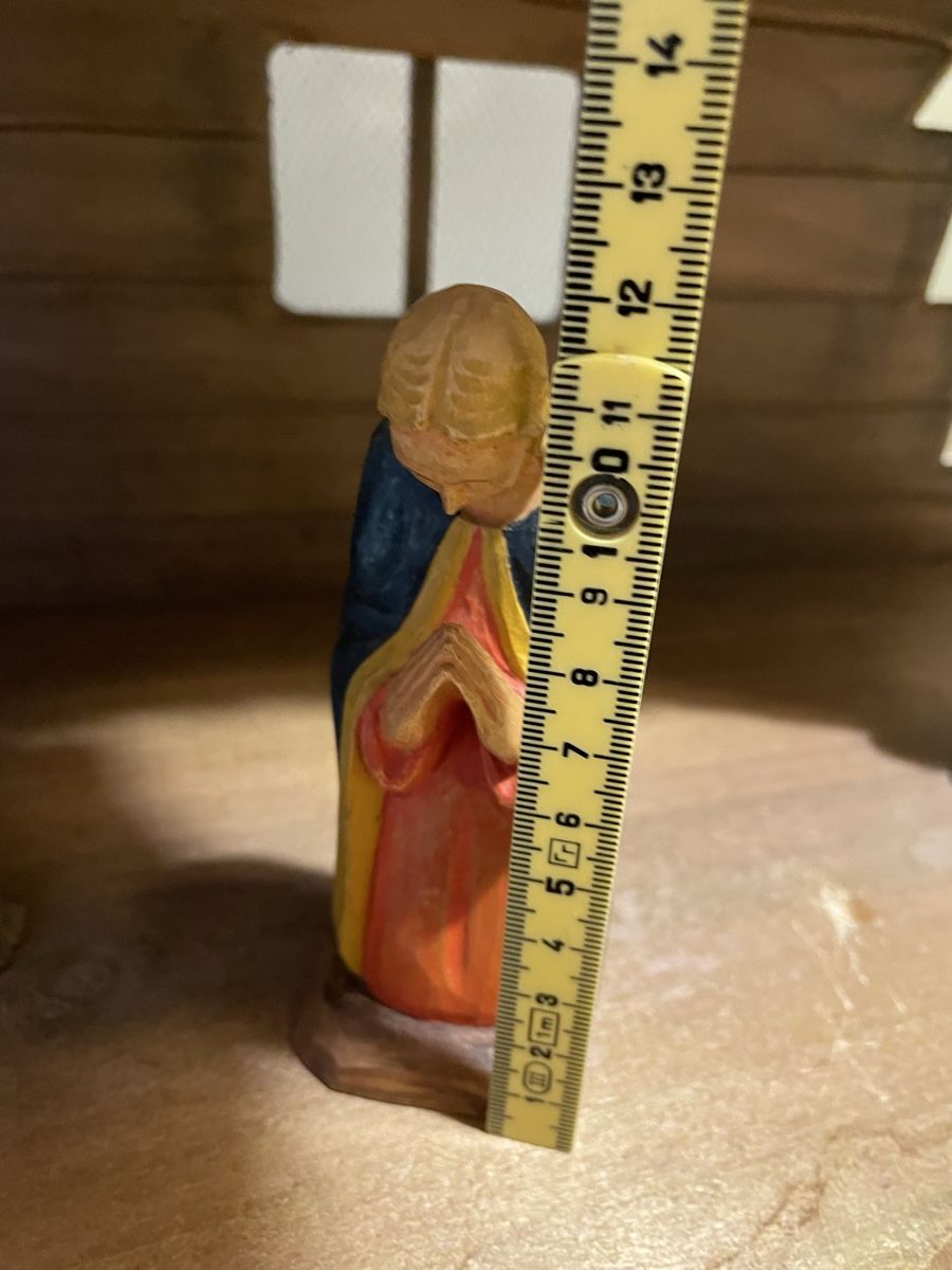 Statuette: Maria kniend E.Thomann Brienz – Usato da Flawil venduto da Naphtali 6