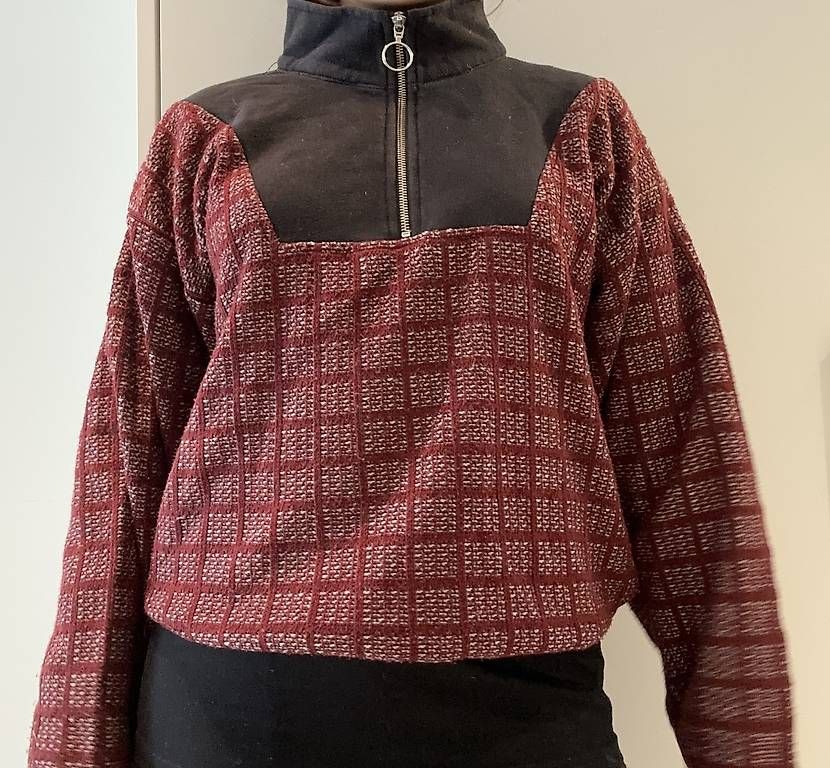 Pullover & Sweatshirts: Rework Pullover – Gebraucht aus Kehrsatz von aik_w2jm 2