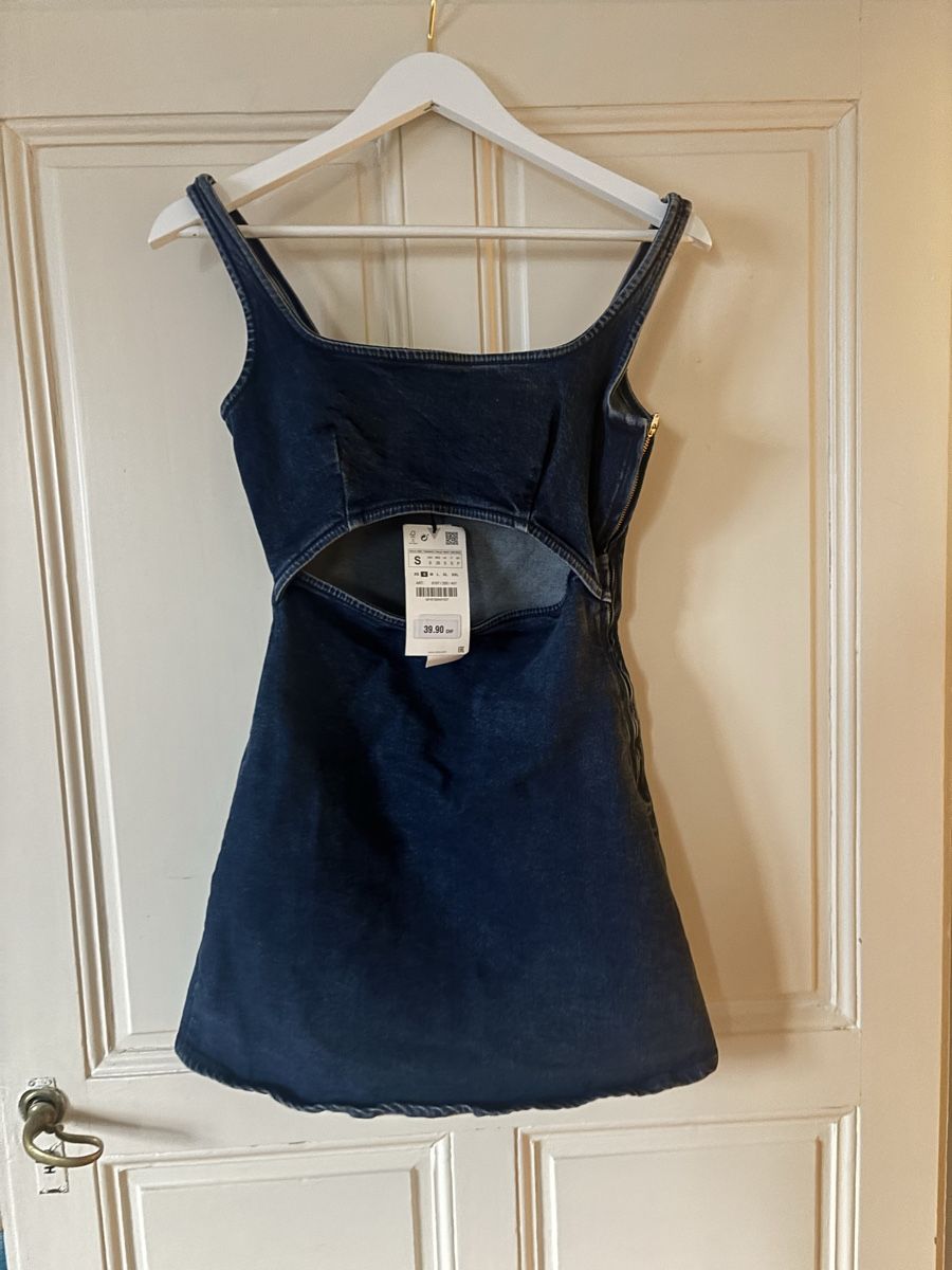 Vestiti: Robe de zara neuve – Nuovo e nell'imballaggio originale da St-Légier- La Chiésaz venduto da anh_9289