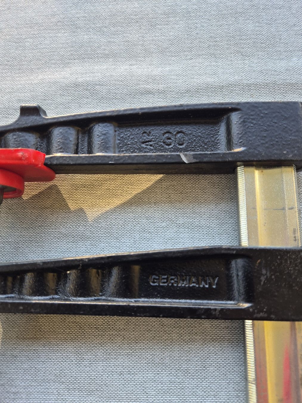 Tutti gli attrezzi: Schraubzwinge 300 mm – Usato da Hausen AG venduto da roland86190 3