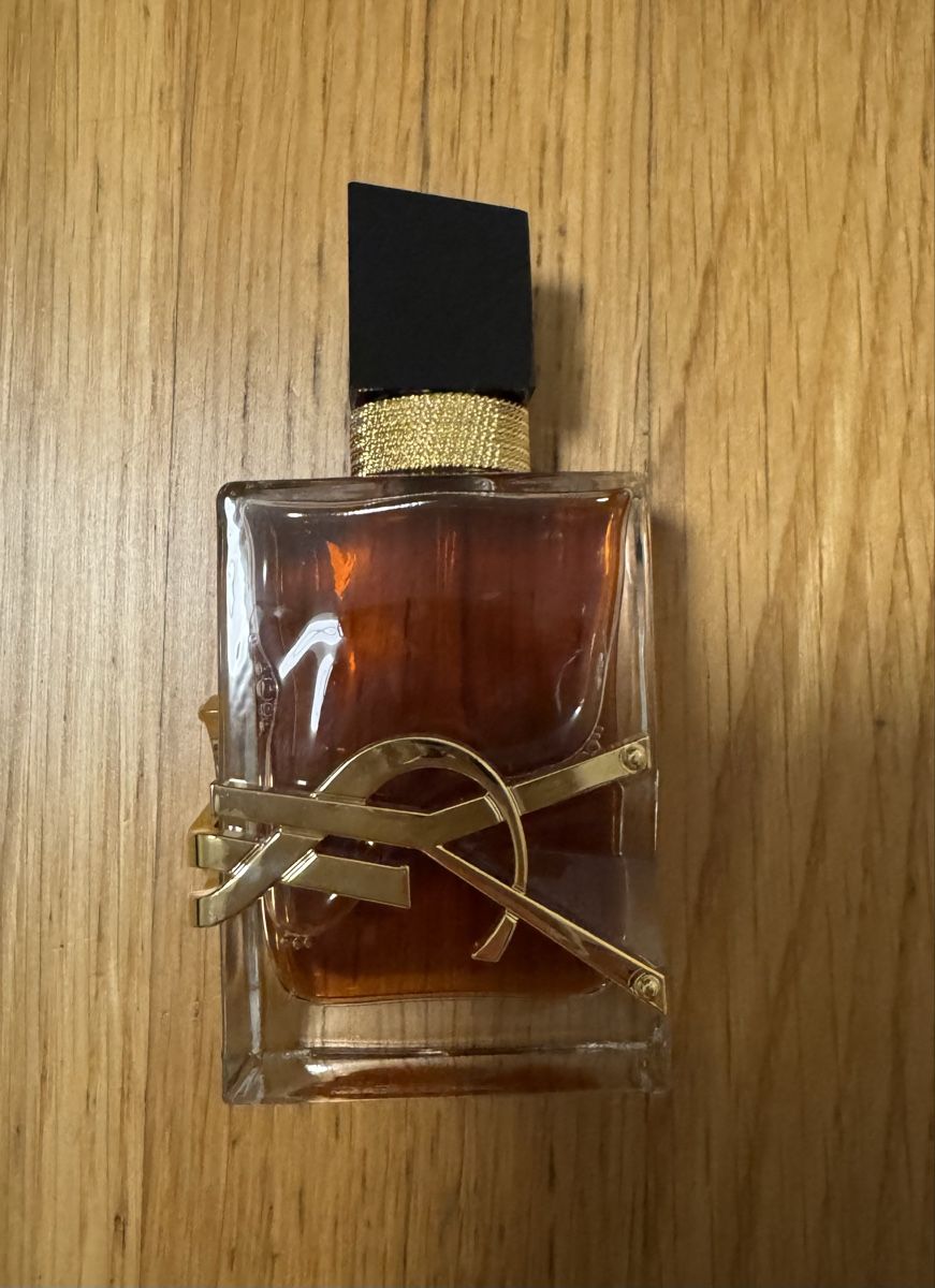 Saint Laurent Profumi & Eau de Toilette: Libre LE PARFUM Yves Saint Laurent – Usato da Zürich venduto da Loveparfumes