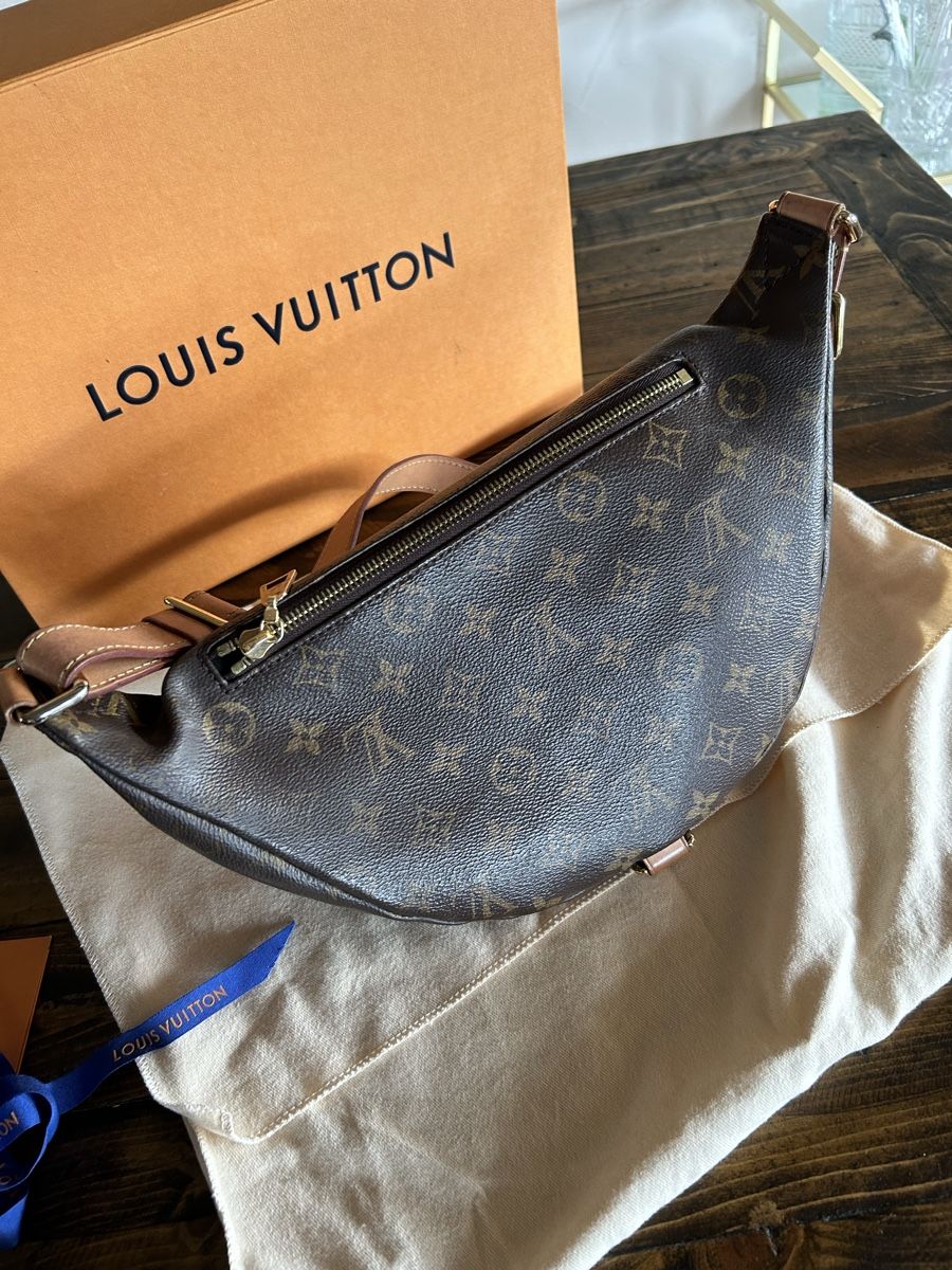 Louis Vuitton Borse da donna: Louis Vuitton Bumbag – Usato da Wagenhausen venduto da Fabi_Lila 1