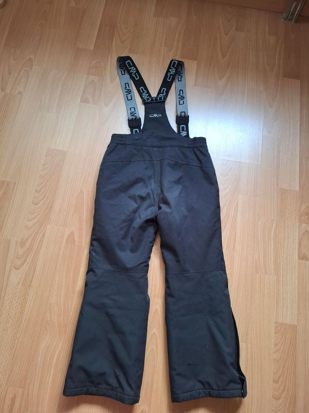 Pantalons: pantalon de ski – D'occasion à Porrentruy par Piquetix 1