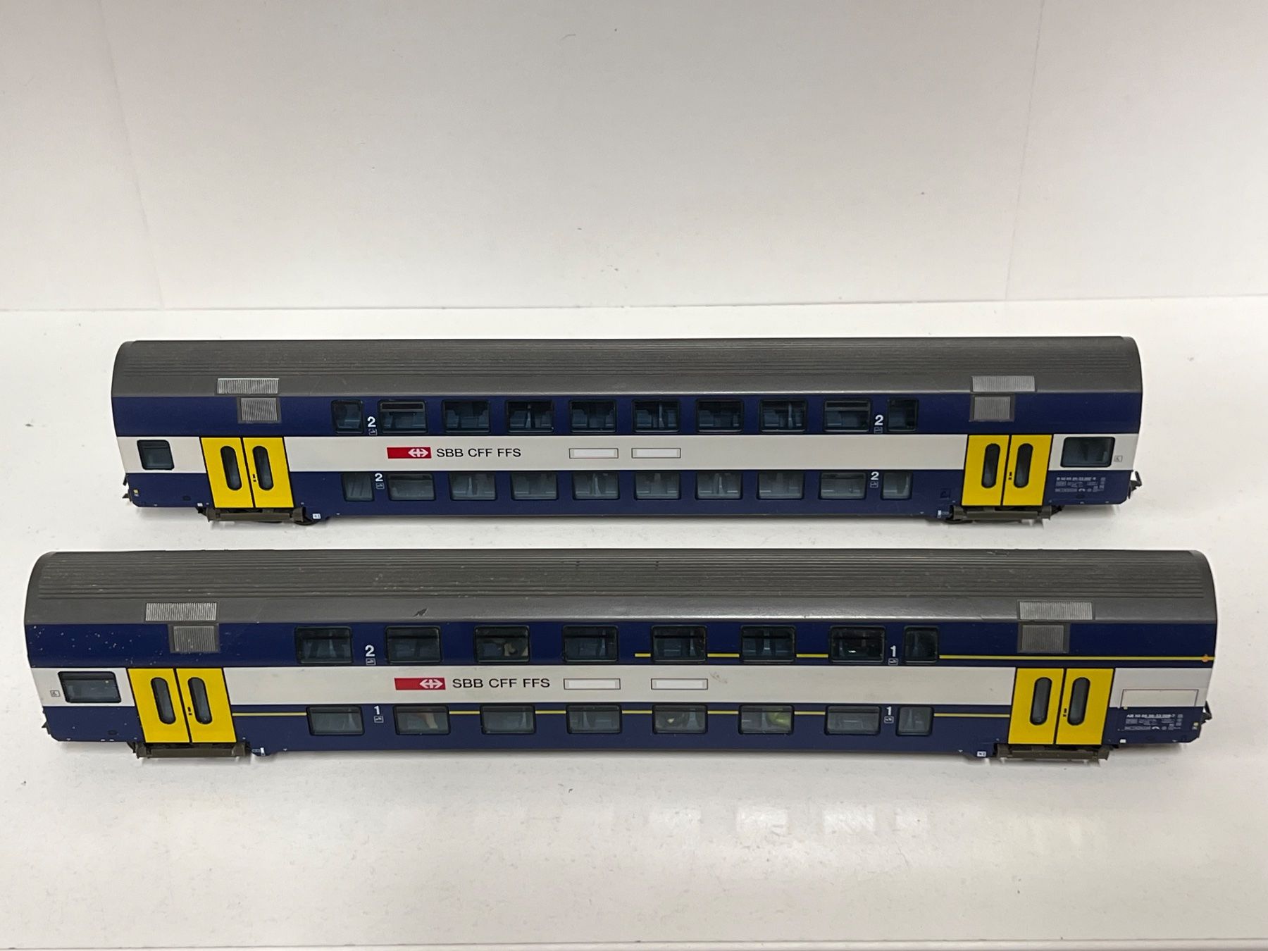 Fleischmann Modellini di ferrovie: Fleischmann S Bahn SBB   H0 AC 2 Stk. – Difettoso da Geroldswil venduto da TopTrain54 2