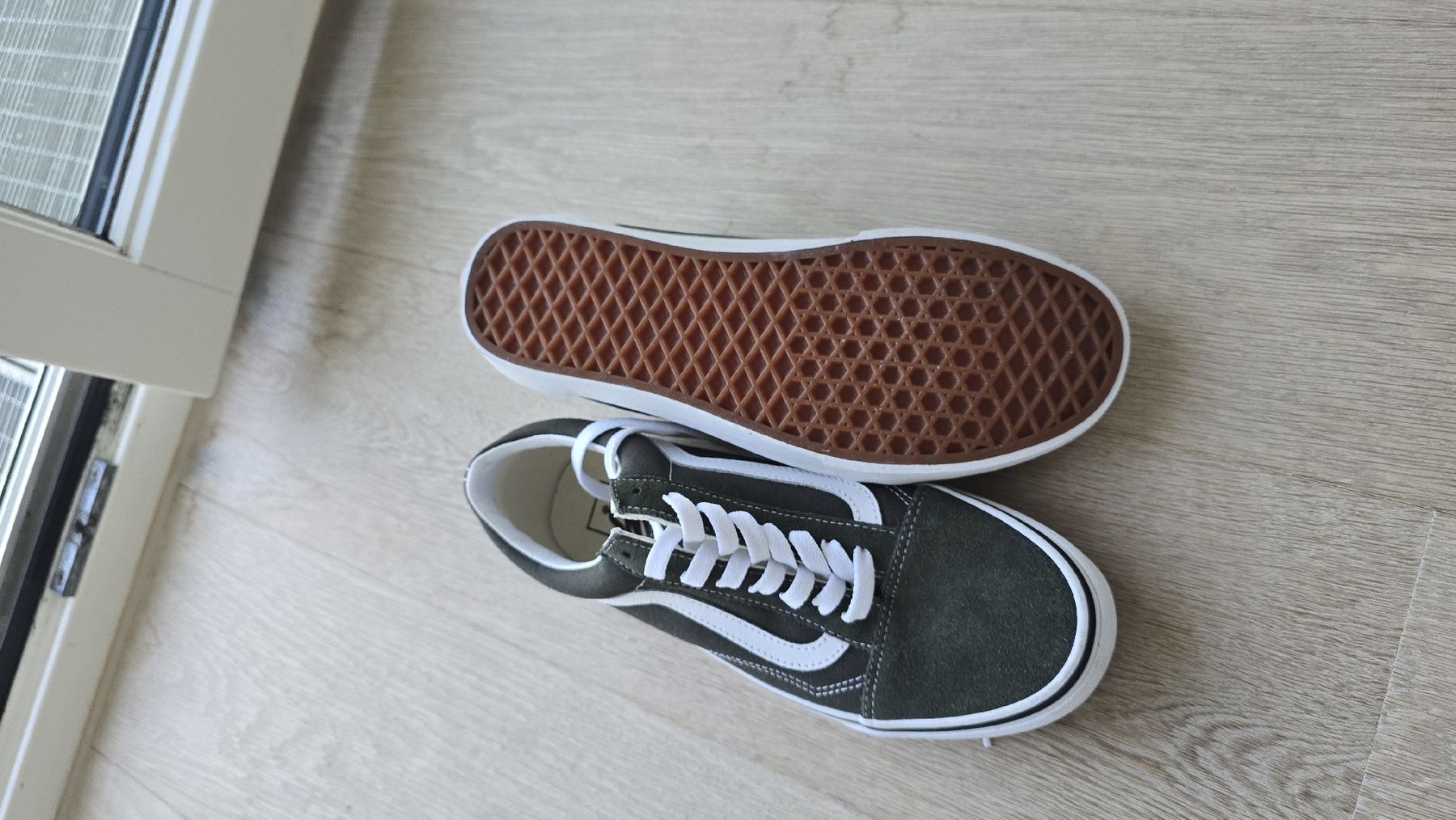 Vans Chaussures hommes: Vans grün Leder – Neuf (Voir description) à Hurden par mar_7ssf 1