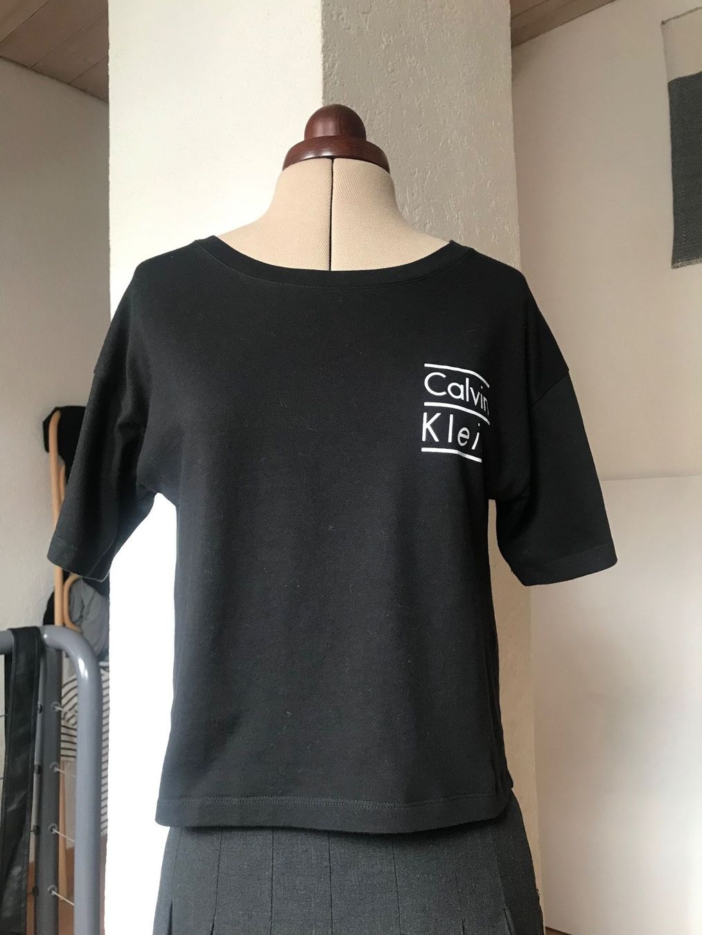 Calvin Klein T-Shirts: T-shirt Calvin Klein taille XS – Gebraucht aus Basel von Maria-Alexa 1
