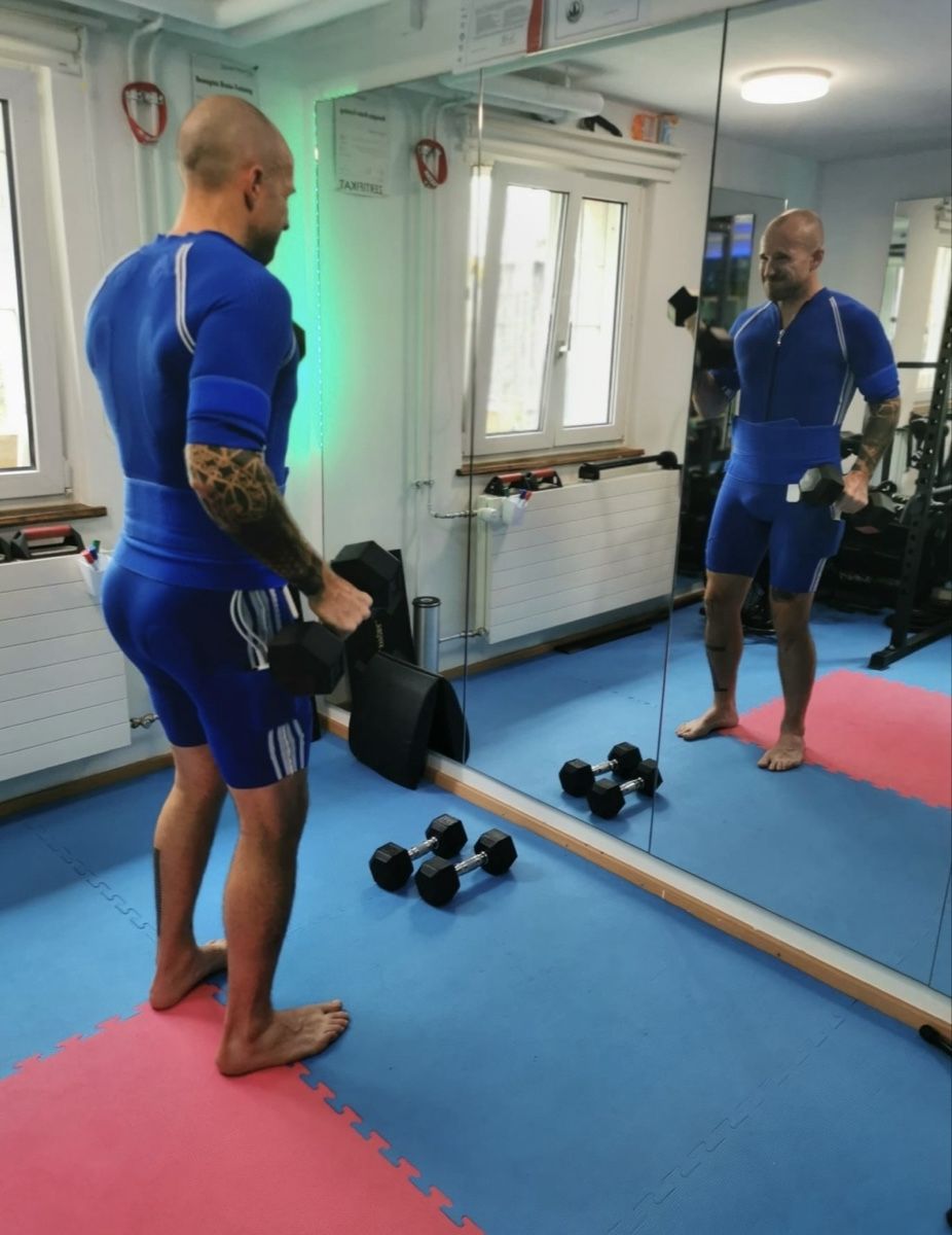 Altro per la cura del corpo: EMS EasyMotionSkin – Usato da Oberwil BL venduto da Reem1 3