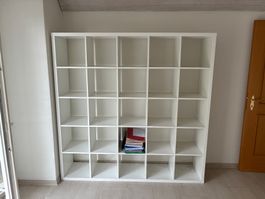 Regal weiss 30 Fächer 5x6 guter Zustand