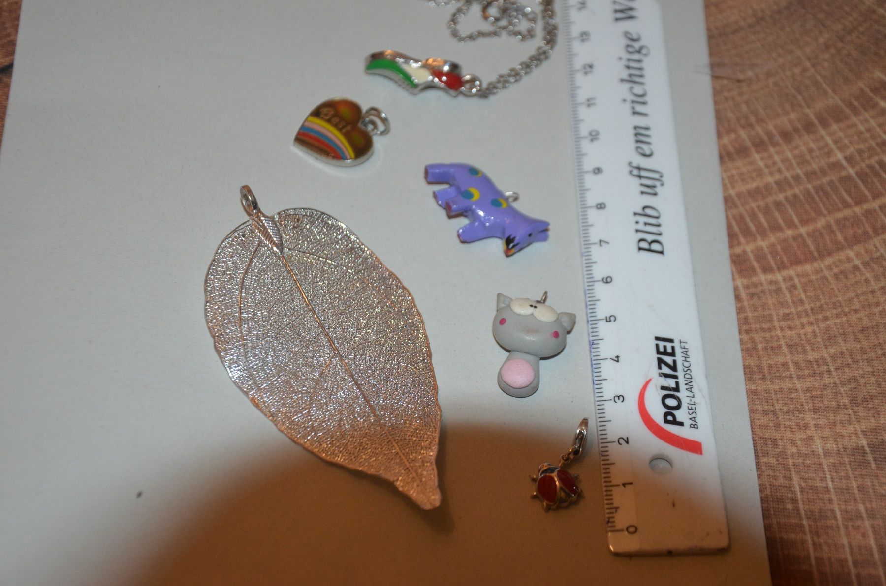 Ciondoli: PENDENTIFS – Nuovo (secondo la descrizione) da Chiasso venduto da Dolly015 1