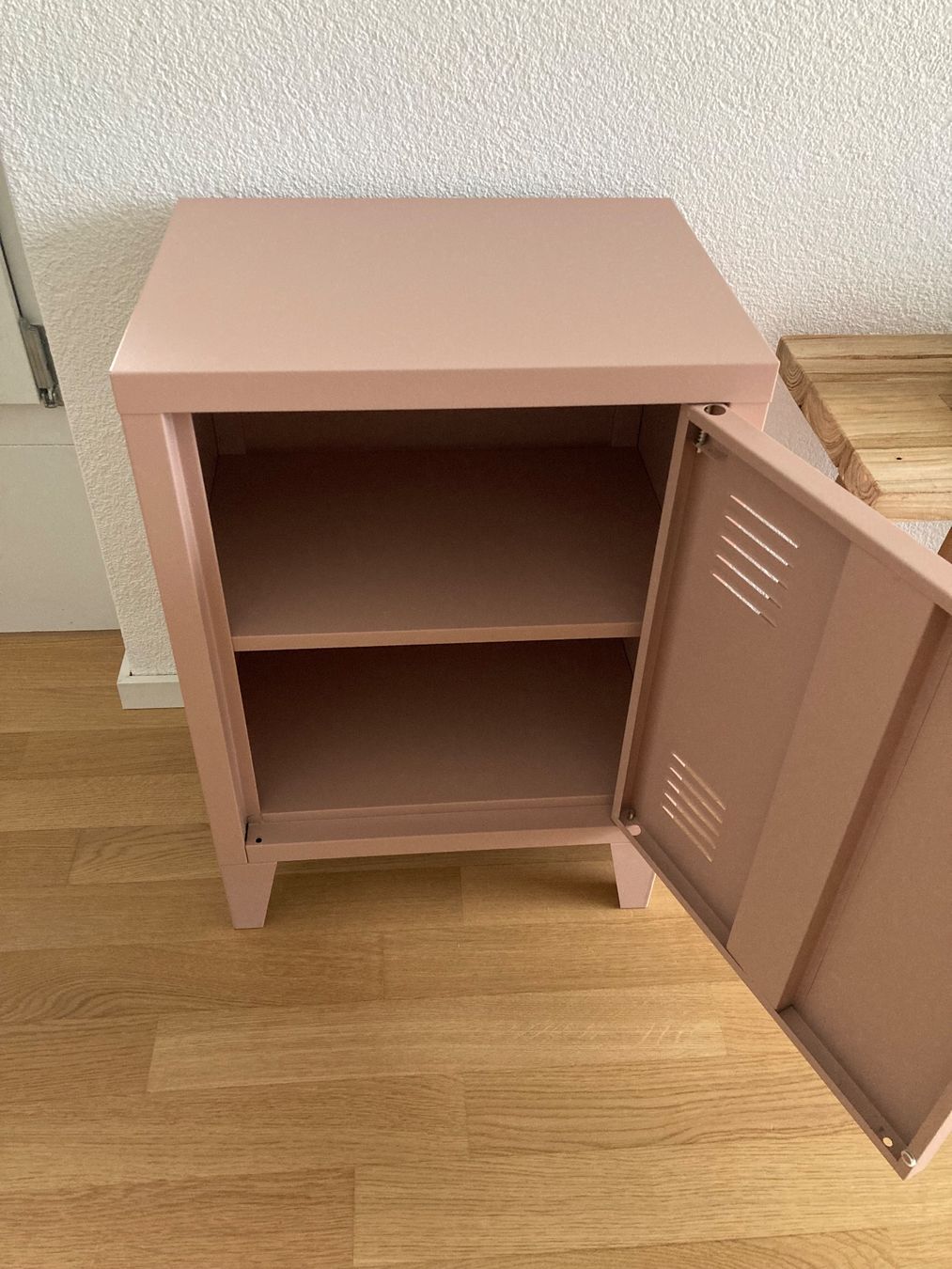 Comodini: Nachttisch Metall – Usato da Steffisburg venduto da haryco2 1