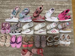Schuhpaket für Mädchen – Sandalen, Turnschuhe und Sneakers