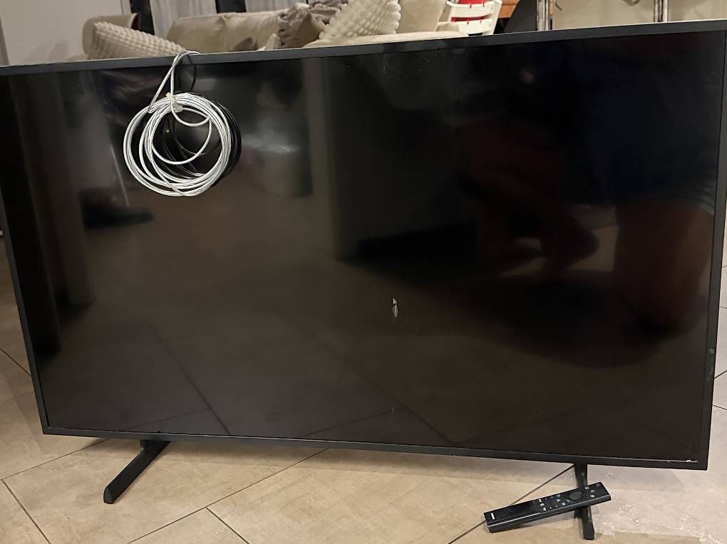 Samsung Televisori: Samsung The Frame 43" – Usato da Obfelden venduto da vany_zinha